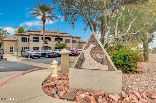 3236 Chandler Blvd, Phoenix AZ  85048-7207 exterior