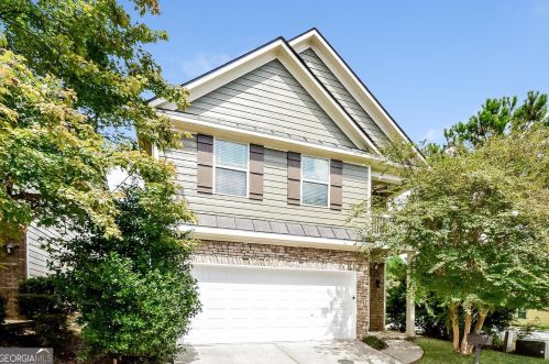 1605 Chattahoochee Ct, Atlanta GA  30349-5435 exterior