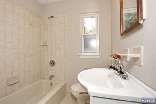 61 Birch Rd, Dumont NJ 07628-2010 exterior