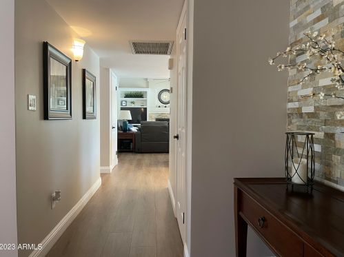 11436 27th St, Phoenix AZ 85028-1802 exterior