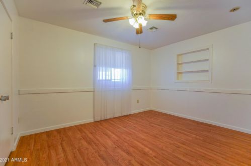 4701 40 Dr, Phoenix AZ 85019-1428 exterior