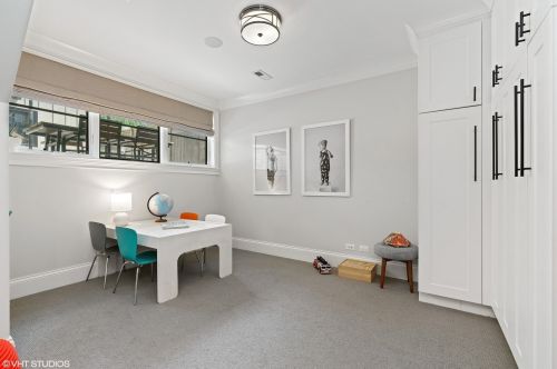 3625 Marshfield Ave, Chicago IL 60609-1325 exterior