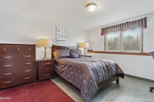 1892 56th St, Fennville MI 49408-8508 exterior