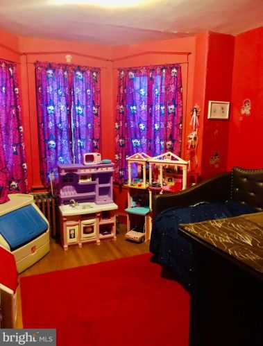 5817 Ditman St, Philadelphia PA 19135-2221 exterior