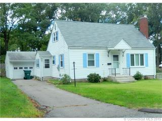 78 White St, Manchester, CT 06042-3128