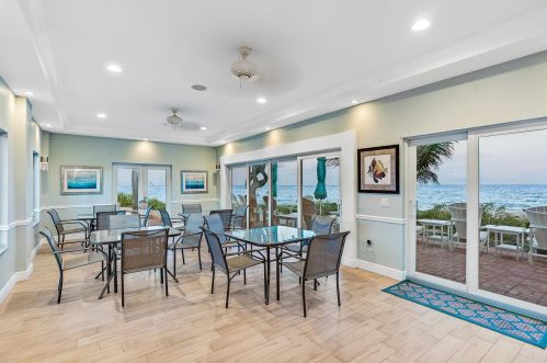 89 Is Dr, Boynton Beach FL 33435-3310 exterior