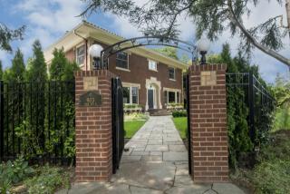 903 22 Ave, Seattle WA  98117-2711 exterior