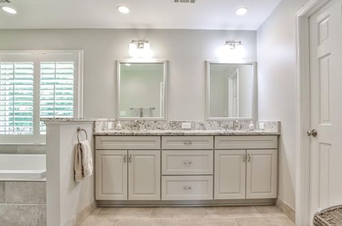 4748 Dunwoody Sta Dr, Atlanta GA 30338-4704 exterior