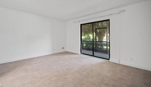 4611 Kittiwake Ct, Boynton Beach FL 33436-5228 exterior