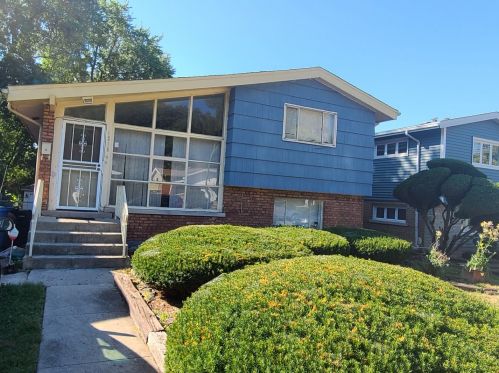 1215 85th St, Chicago, IL 60619-6407