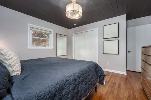 8523 Westnedge Ave, Kalamazoo MI  49002-6227 exterior