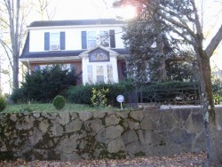 28 Cabot St, Newton, MA 02458-2502