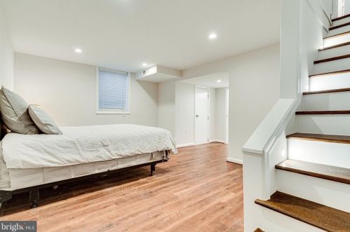 6002 Kings Hwy, Alexandria VA 22303-2219 exterior