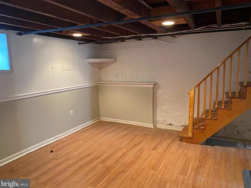 7135 Erdrick St, Philadelphia PA 19135-1012 exterior