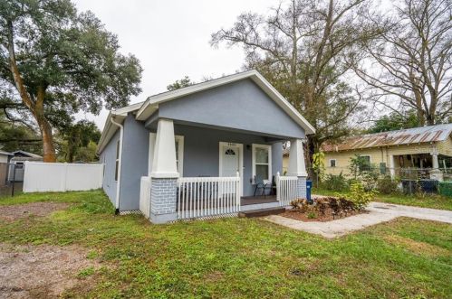 2605 27th Ave, Tampa FL 33605-1514 exterior