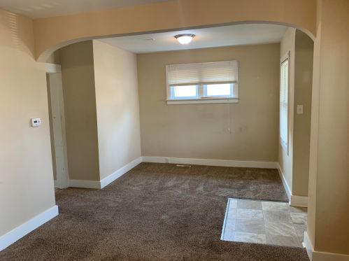 3036 9, Milwaukee WI 53206-3218 exterior