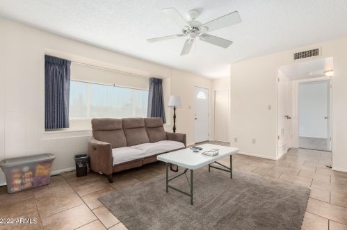 14824 30 Dr, Phoenix AZ 85009-5751 exterior