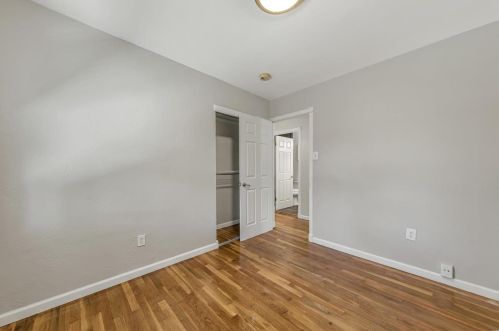 12143 Sunnycrest Pl, Hazelwood MO 63043-1222 exterior