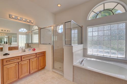 2601 Serenity Cir, Fort Pierce FL 34981-5048 exterior