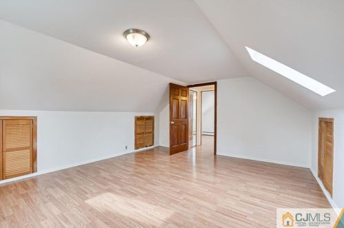 237 Loring Ave, Edison NJ exterior