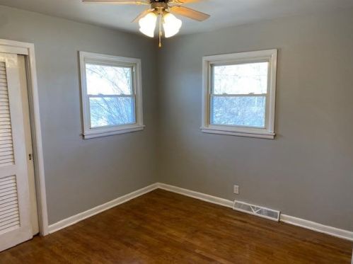 10914 Fairmount Ave, Milwaukee WI 53209-5227 exterior