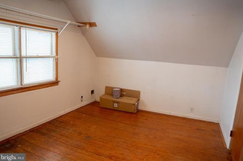 406 Eugenia Ave, Glen Burnie MD 21061-2652 exterior