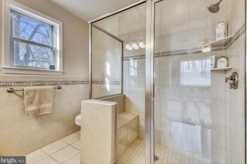 721 Brent Rd, Rockville MD 20854-1782 exterior