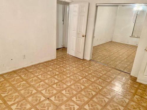 2350 Douglas Ave, Dallas TX 75219-2434 exterior