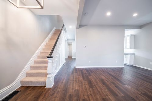 1403 Main St, Pittsburgh PA  15215-2525 exterior