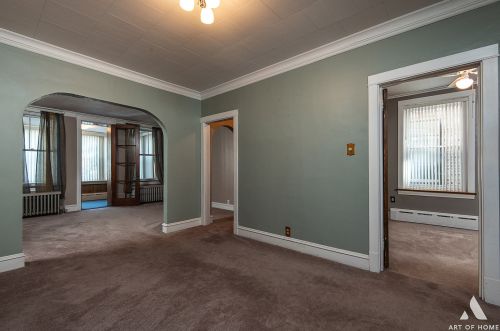 3621 Whipple St, Chicago IL 60655-2328 exterior