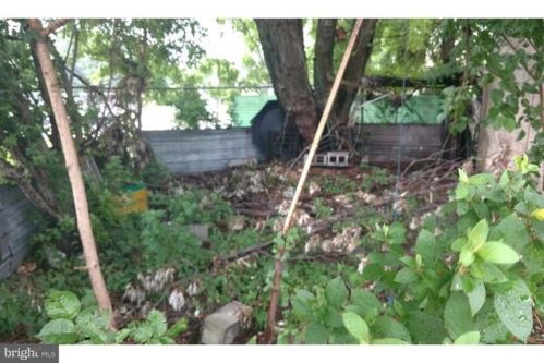 1615 Lawrence St, Philadelphia PA  19140-3348 exterior