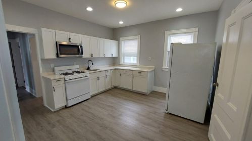 33 Greenbrier St, Boston, MA