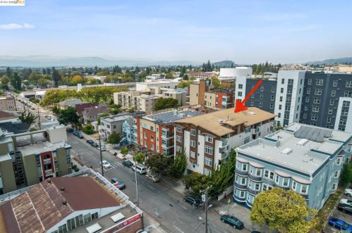 2029 Channing Way, Berkeley CA 94704-1915 exterior