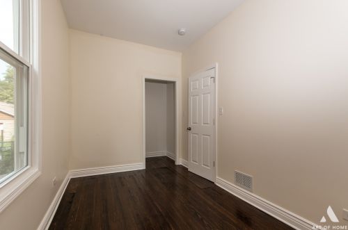 12445 Parnell Ave, Chicago IL  60628-7121 exterior