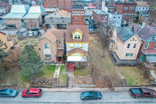 36 Grape St, Pittsburgh PA  15210-2022 exterior