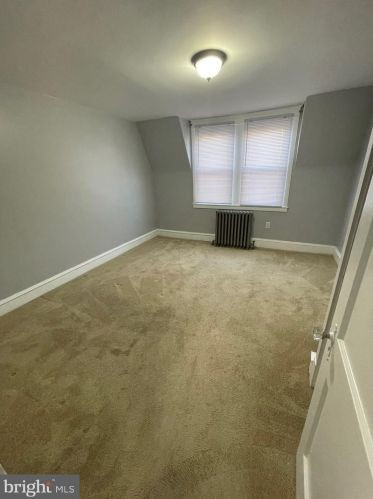 4029 Dungan St, Philadelphia PA 19124-5316 exterior