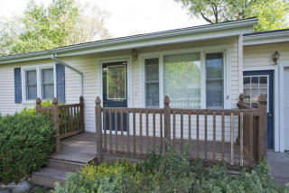 2547 G Ave, Kalamazoo MI  49004-1958 exterior