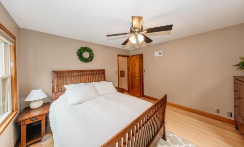 1322 89, Milwaukee WI 53214-2826 exterior