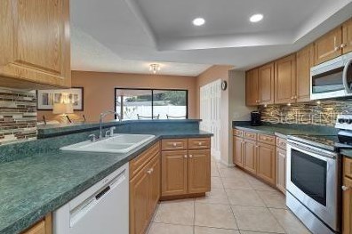 15925 Mystic Way, Tampa FL  33624-6815 exterior