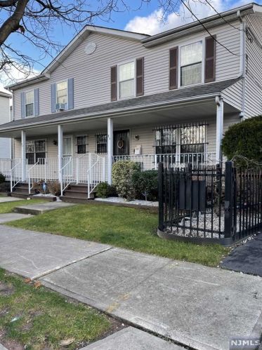 53 2nd St, Newark NJ  07104 exterior