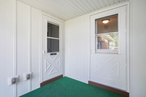 939 Andover Ct, Grand Rapids, MI 49508-4768