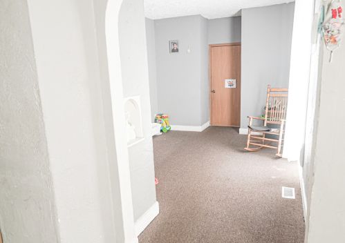 609 Ctr St, Joliet IL 60435-6235 exterior