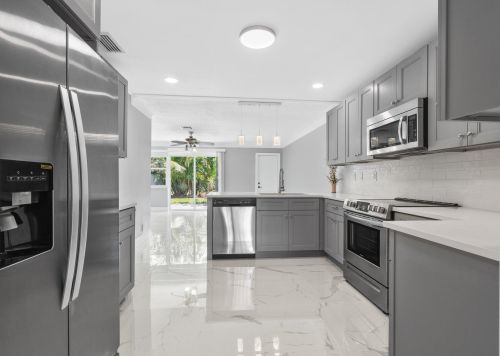 680 Enfield St, Boca Raton FL  33487-3115 exterior