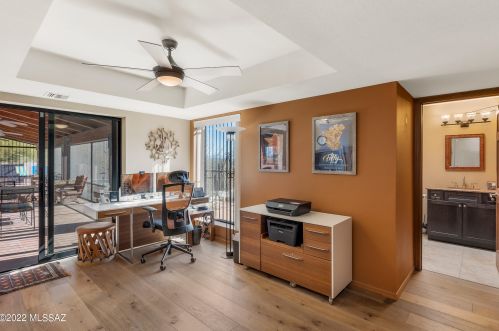 6822 Table Mtn Rd, Tucson AZ 85718-1328 exterior