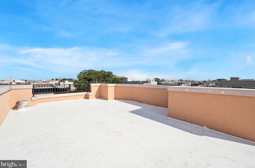 1214 17 St, Philadelphia PA 19132-3929 exterior