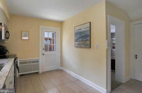 204 Forney Ave, Hanover PA  17331-2919 exterior