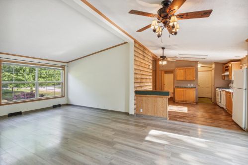 8649 12 St, Kalamazoo MI 49009-9085 exterior