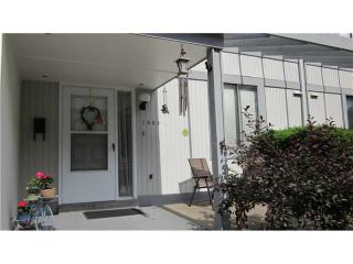 1583 Pinehurst Dr, Pittsburgh PA  15241-3201 exterior