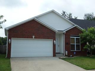 2712 Crystal Falls Rd, Lexington KY  40509-4209 exterior