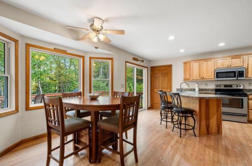 143 Bear Hill Rd, Concord NH  03307-1413 exterior